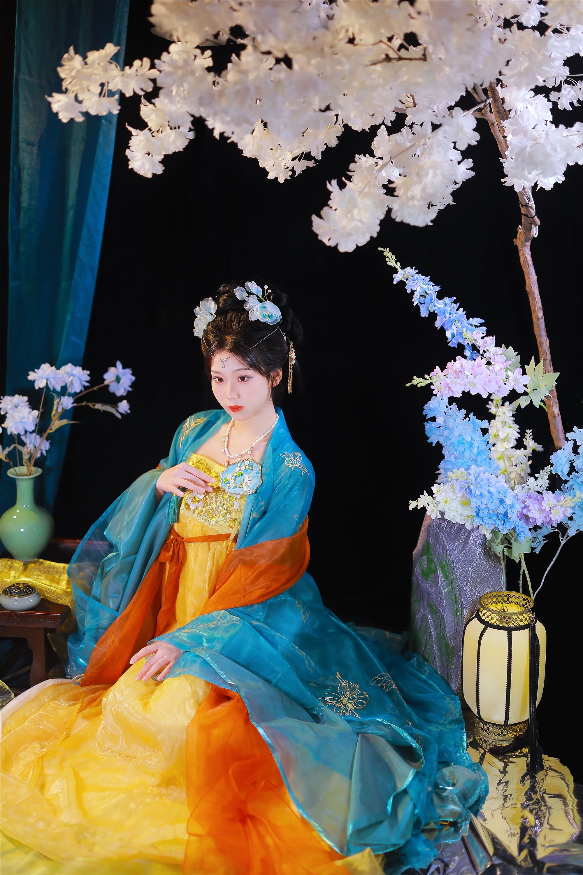 YITUYU艺图语 2025.01.28 虞美人 周周Ay